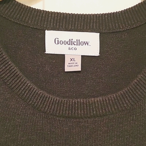 Goodfellow & Co Men's Sweater - Picture 2 of 5